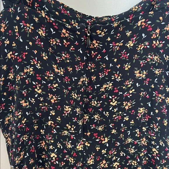 Zara Floral Dress - Picture 4 of 4